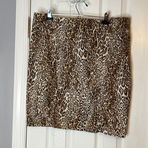 Ladies NY&CO Animal Print skirt size 14